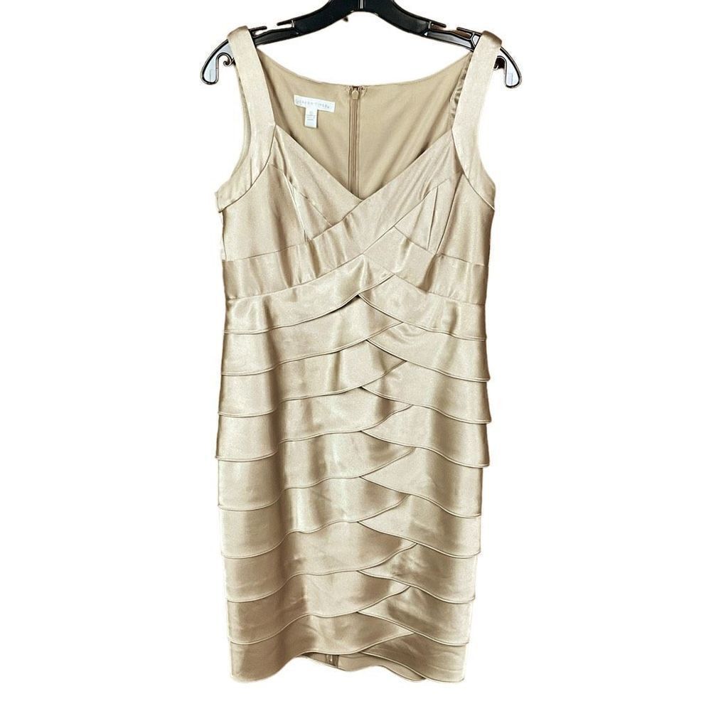 London Times Dress Gold Champagne Tiered Pencil Sleeveless Shimmer Dress 10